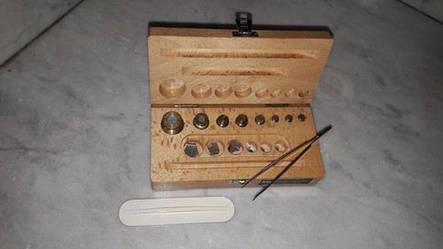 Gewichte holzkasten - gewichte,